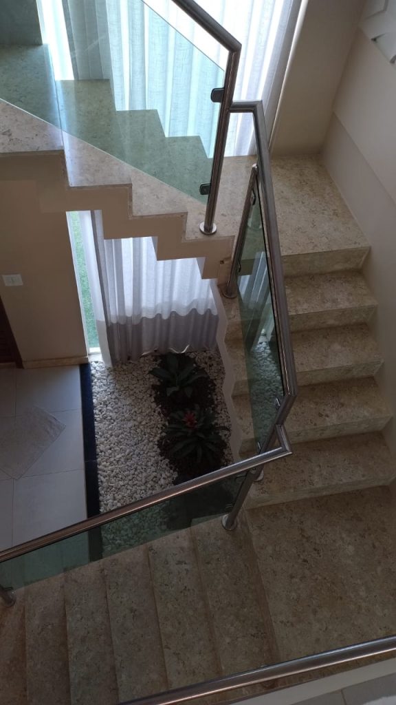 Casa sobrado no Recanto dos Pássaros Casa sobrado no Recanto dos Pássaros