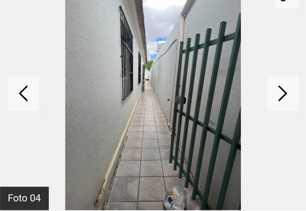 casa residencial/comercial, localizada em uma rua comercial com ótimas possibilidades para clinica e lojas! Com 200,00m2 de área casa residencial/comercial, localizada em uma rua comercial com ótimas possibilidades para clinica e lojas! Com 200,00m2 de área