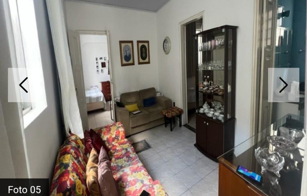 casa residencial/comercial, localizada em uma rua comercial com ótimas possibilidades para clinica e lojas! Com 200,00m2 de área casa residencial/comercial, localizada em uma rua comercial com ótimas possibilidades para clinica e lojas! Com 200,00m2 de área
