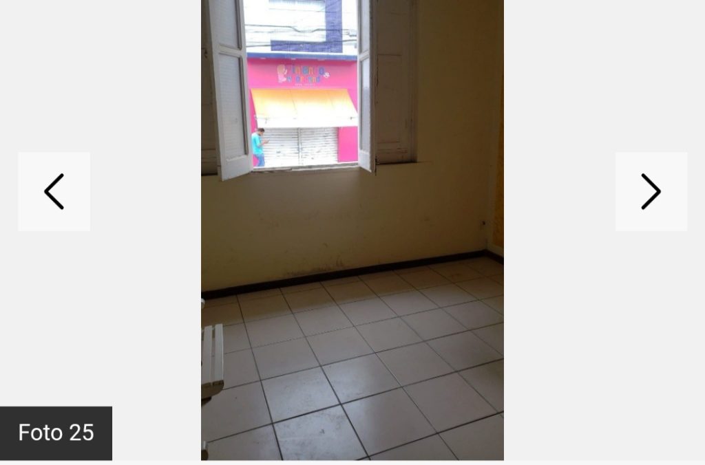 casa residencial/comercial, localizada em uma rua comercial com ótimas possibilidades para clinica e lojas! Com 200,00m2 de área casa residencial/comercial, localizada em uma rua comercial com ótimas possibilidades para clinica e lojas! Com 200,00m2 de área