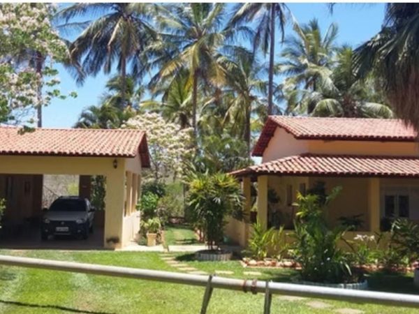Fazenda na beira da barragem de Anagé