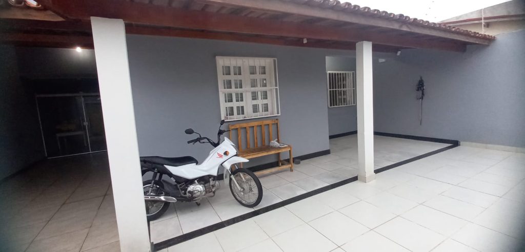 Casa no morada dos pássaros 2 Com 3/4 sendo uma suíte Casa no morada dos pássaros 2 Com 3/4 sendo uma suíte