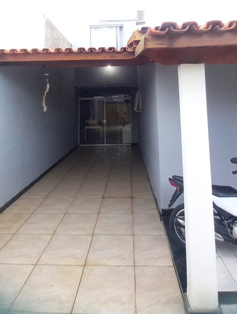 Casa no morada dos pássaros 2 Com 3/4 sendo uma suíte Casa no morada dos pássaros 2 Com 3/4 sendo uma suíte