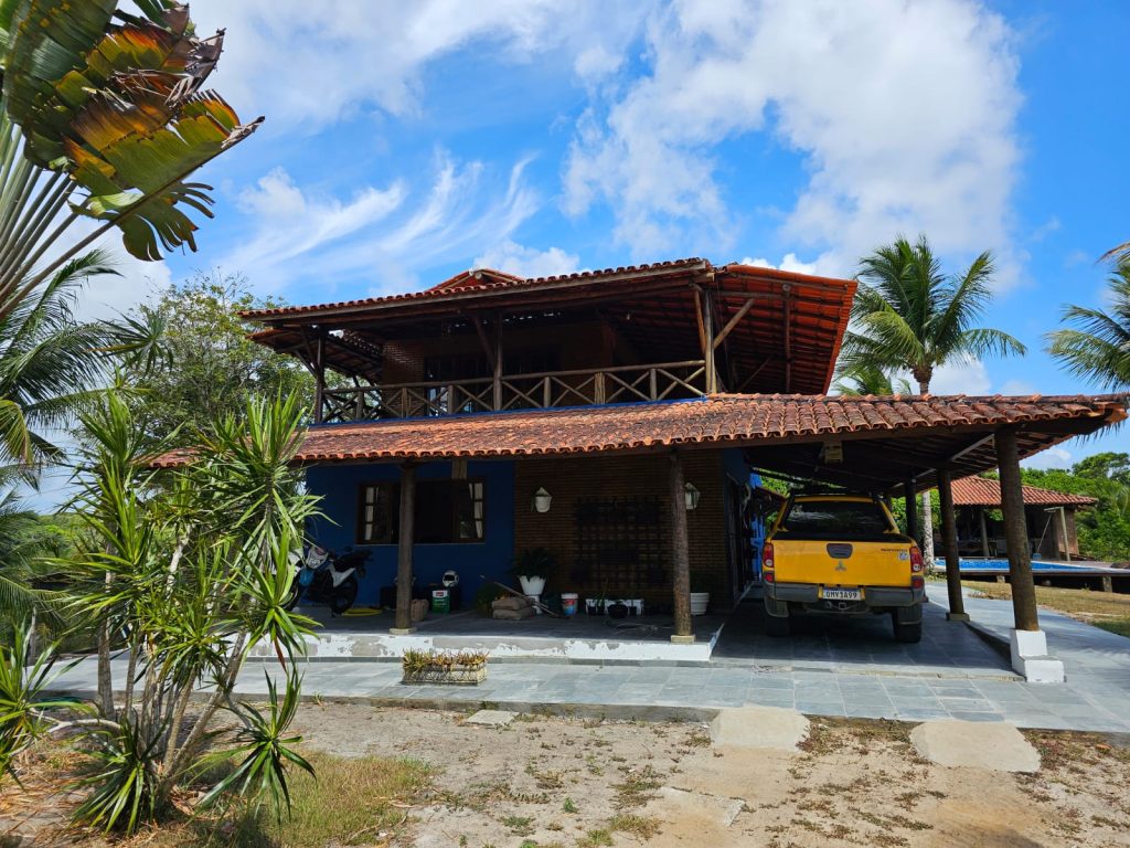 Fazendinha próximo da praia de Olivença 6,67 hectares A 2 km e meio da praia Sede de luxo com 1.000 M2 de área construída. 77 99124-3413