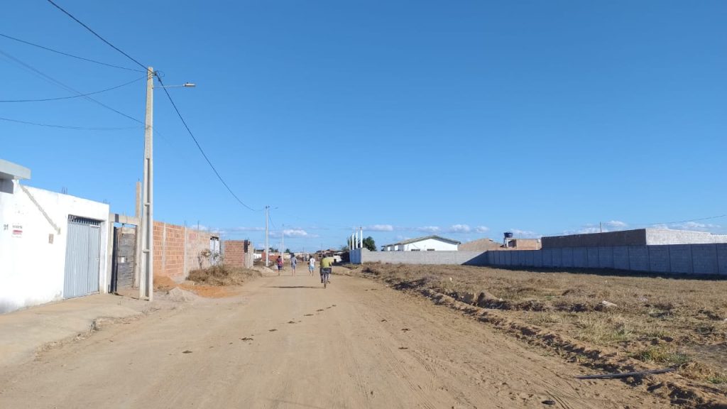 Terreno no jardim sudoeste informações: 77 99124-3413