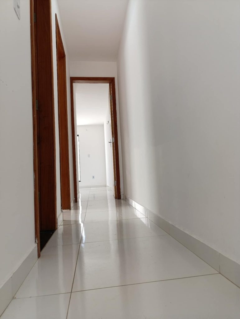 Casa à venda no bairro Ailton Senna, em ótima localização, próxima à fábrica Dass