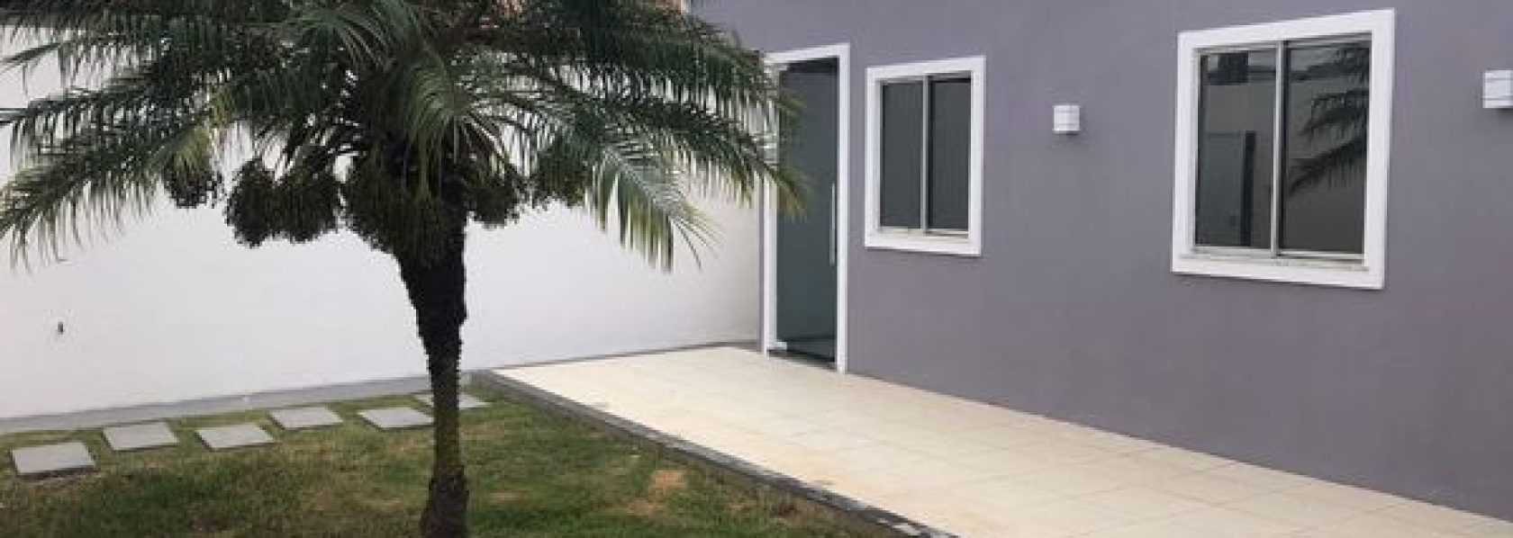 Casa solta no recanto dos pássaros Terreninho 200 metros
