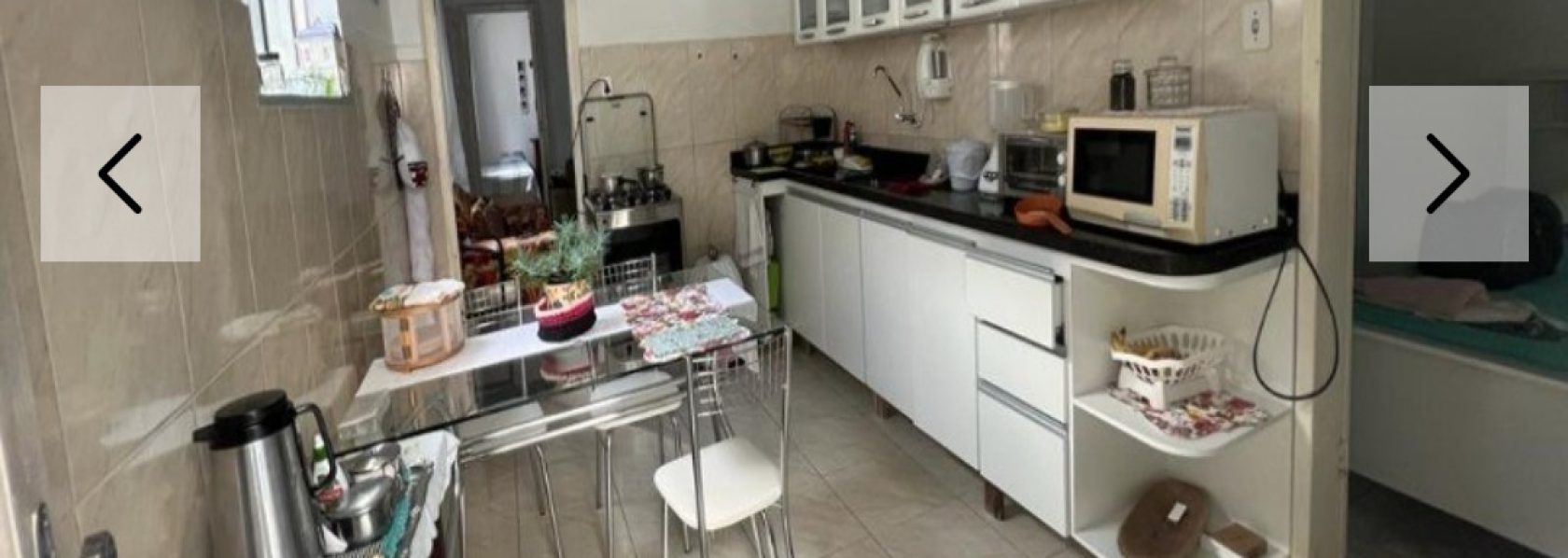 casa residencial/comercial, localizada em uma rua comercial com ótimas possibilidades para clinica e lojas! Com 200,00m2 de área