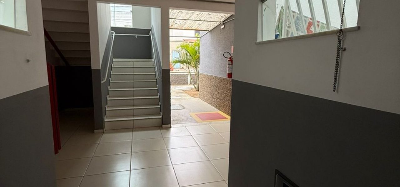 Apartamento térreo Parque Serrano na Avenida Pará Apartamento térreo Parque Serrano na Avenida Pará